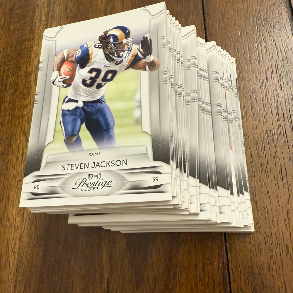 2009 PLAYOFF PRESTIGE FOOTBALL LOT OF 76